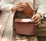 MEADOW SLING BAG - Nappa Dori