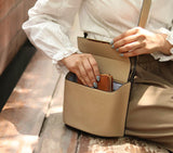 MEADOW SLING BAG - Nappa Dori