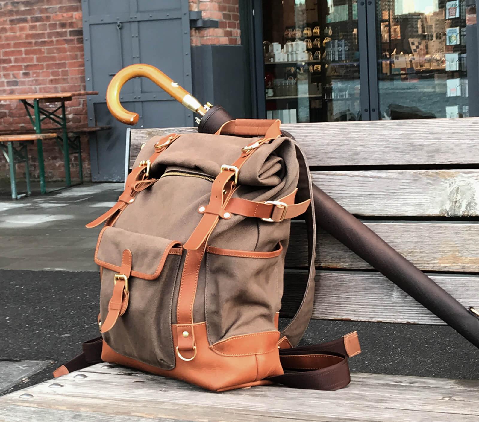 EXPLORER 02 BACKPACK - Main Image