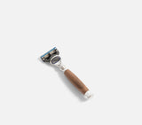 GROOMING ESSENTIALS