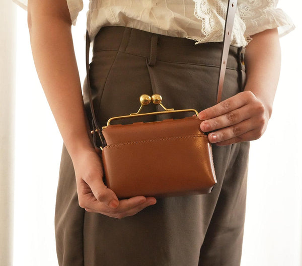 MINI KISSLOCK BAG