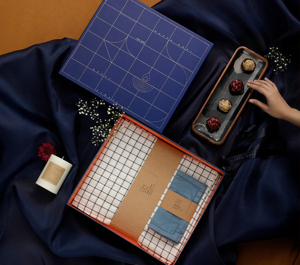 AMOUR GIFT BOX