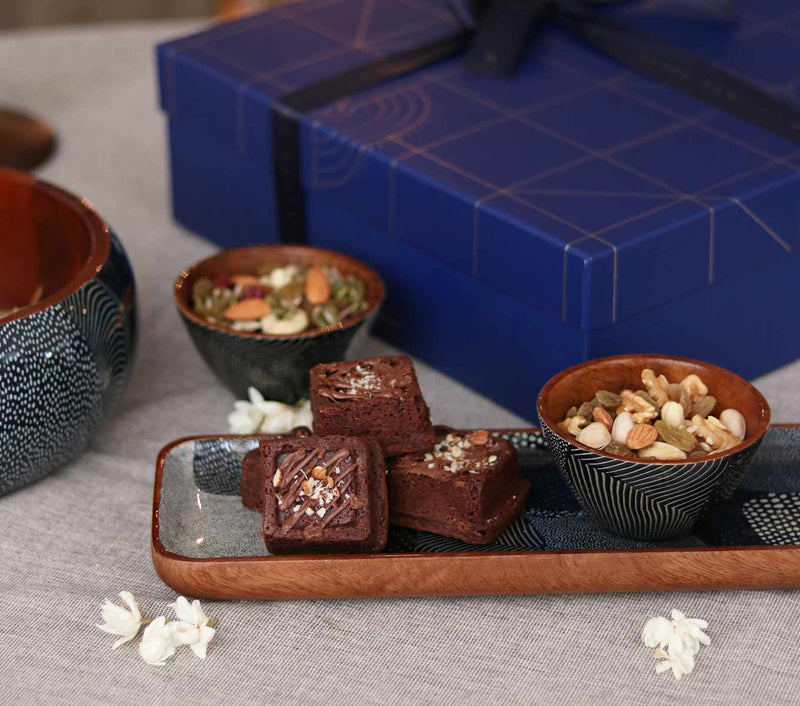 TREASURE TROVE GIFT BOX