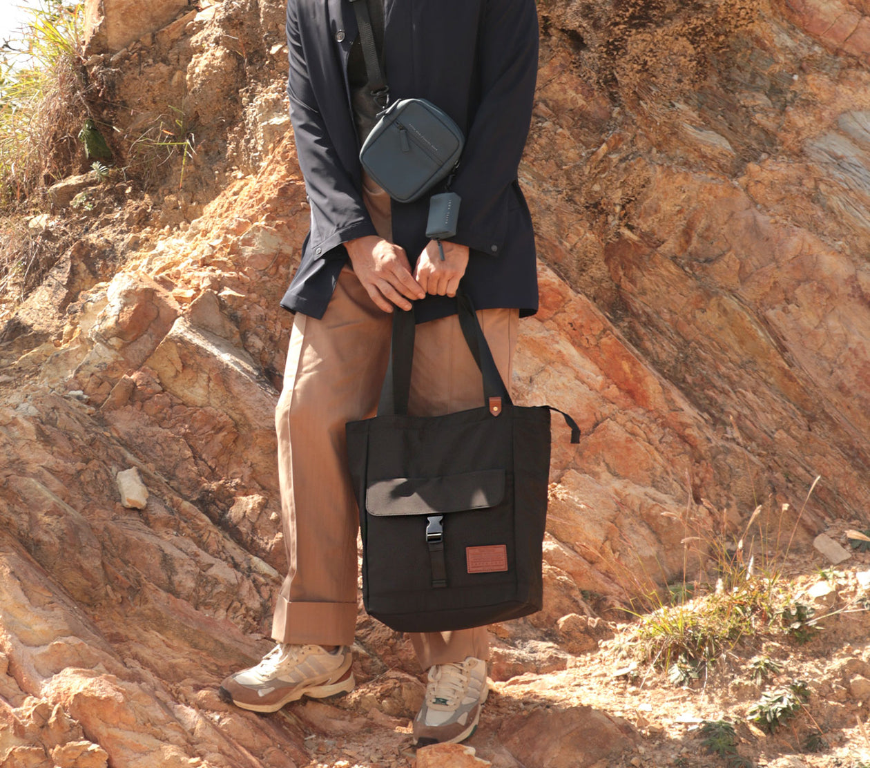 Buy Men's Tote Bag Online | Tote Bag with Zipper