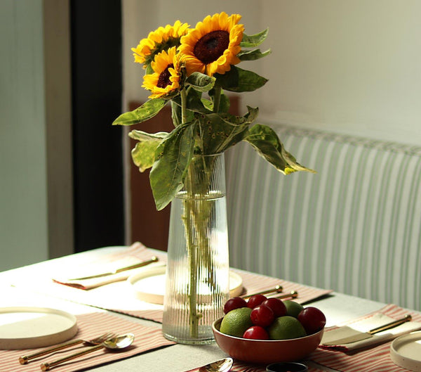 RIPPLED GLASS VASE - Nappa Dori