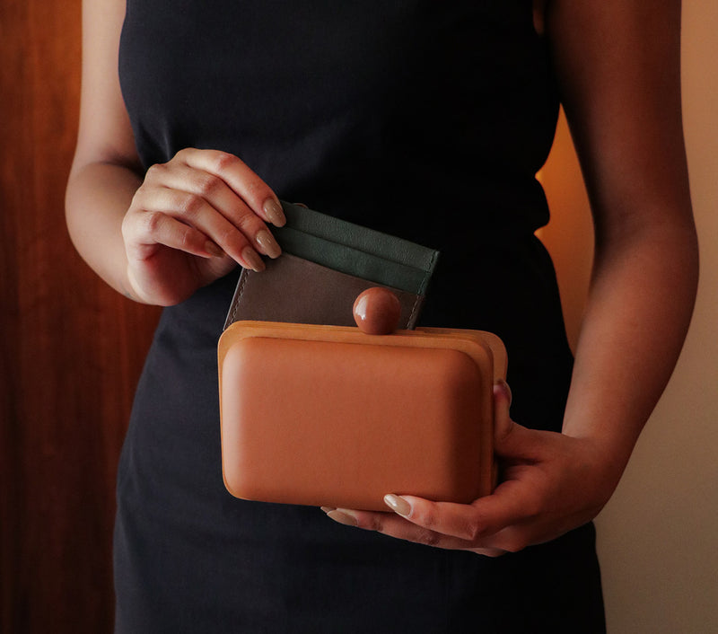 TOUCH WOOD CLUTCH