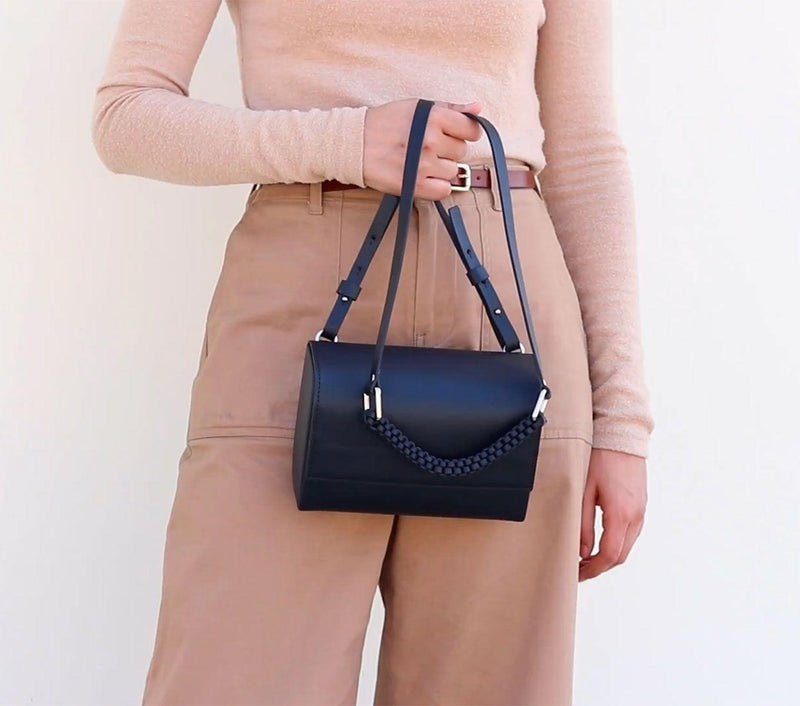 leather_handbags_purses