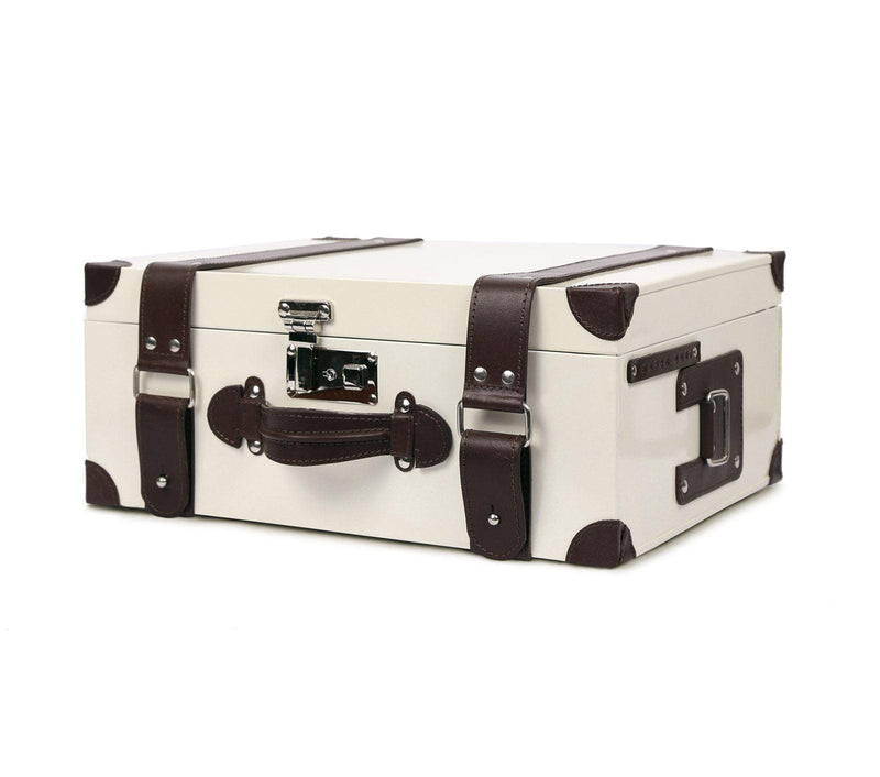 vintage_style_trunk